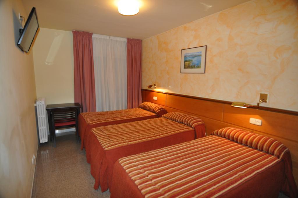 Hotel Sole Побла-де-Сеґур Номер фото