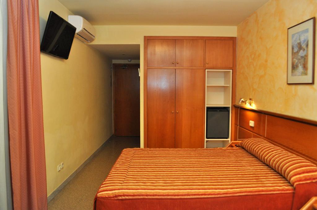 Hotel Sole Побла-де-Сеґур Номер фото