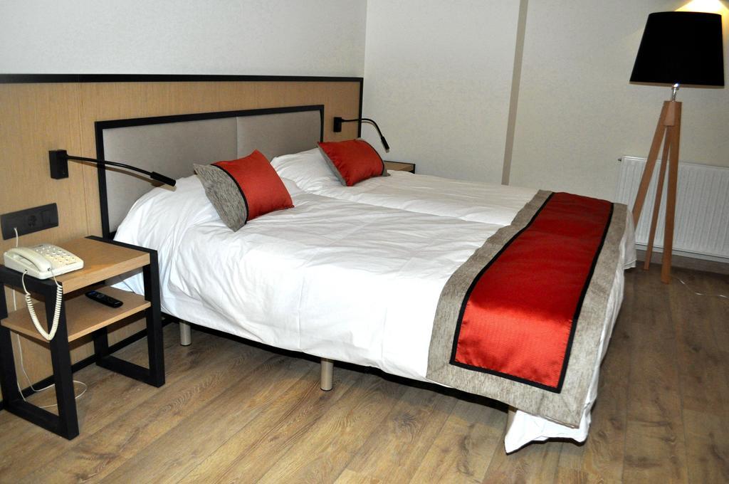 Hotel Sole Побла-де-Сеґур Номер фото